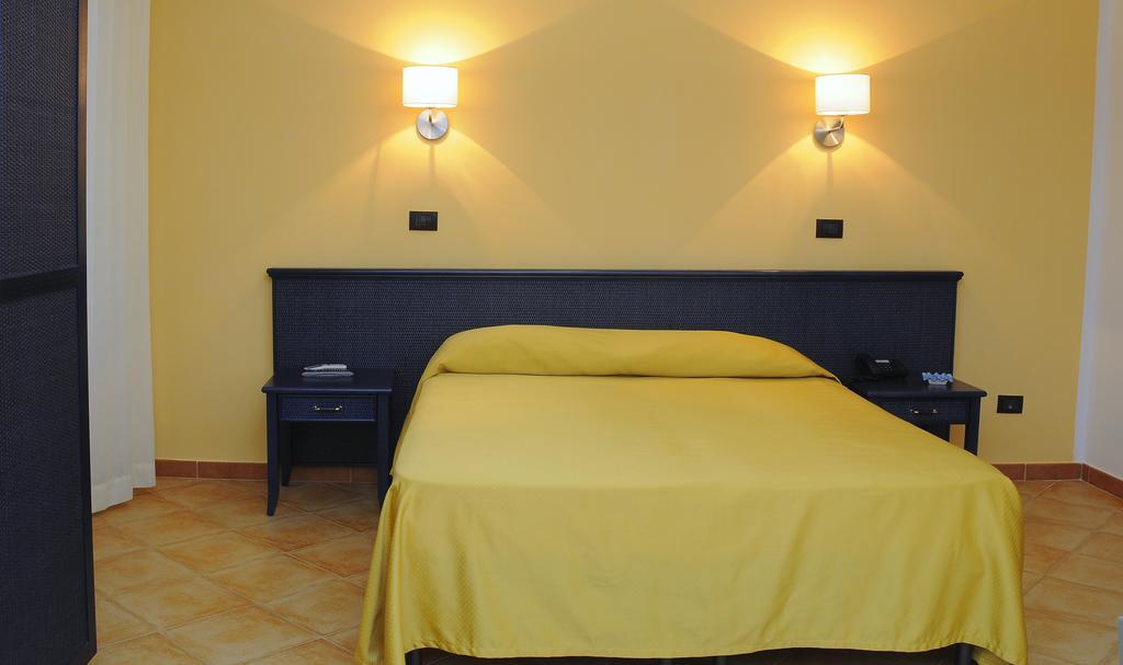 Residence Hotel Antica Perla Сан Леоне Екстериор снимка