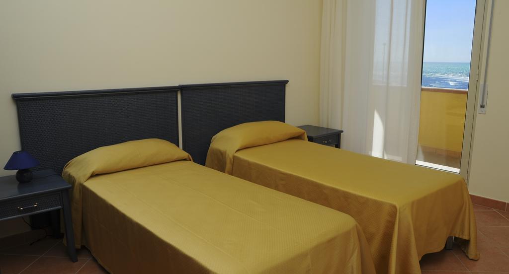 Residence Hotel Antica Perla Сан Леоне Екстериор снимка