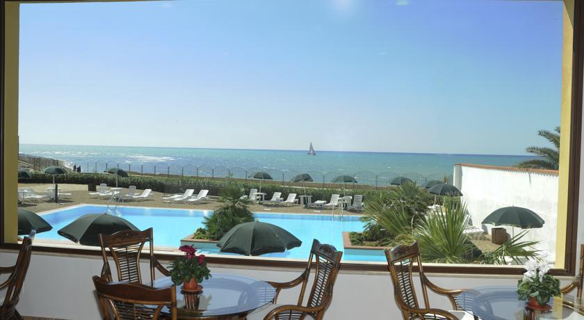 Residence Hotel Antica Perla Сан Леоне Екстериор снимка