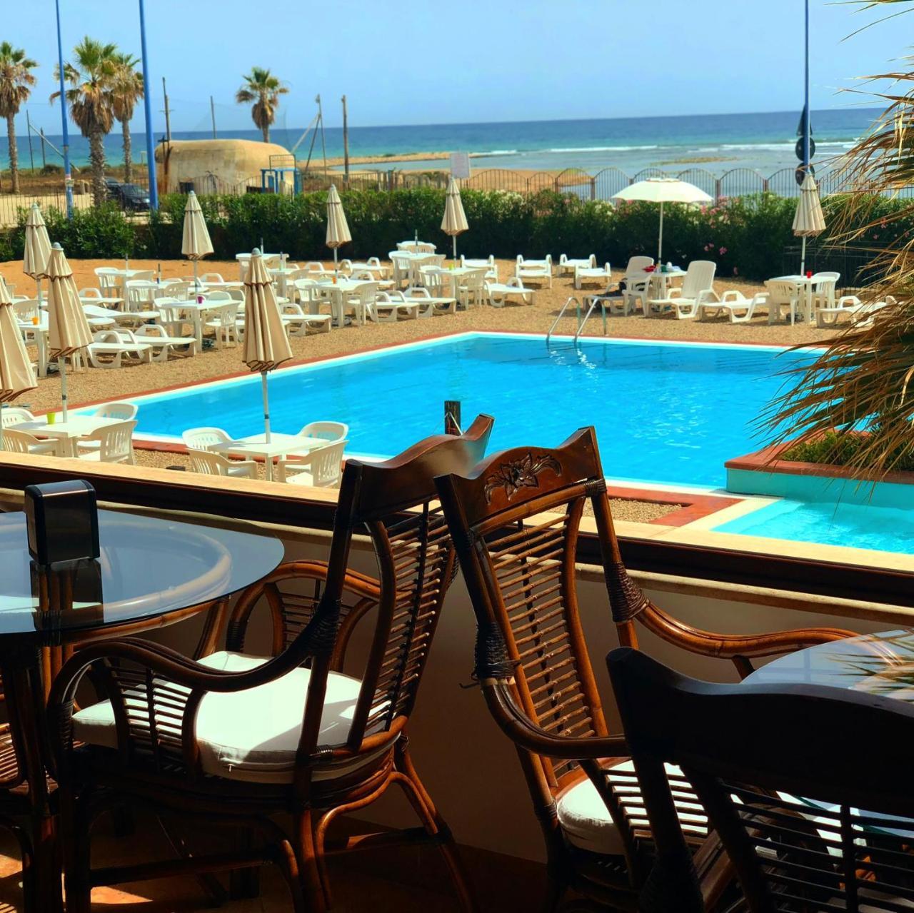 Residence Hotel Antica Perla Сан Леоне Екстериор снимка