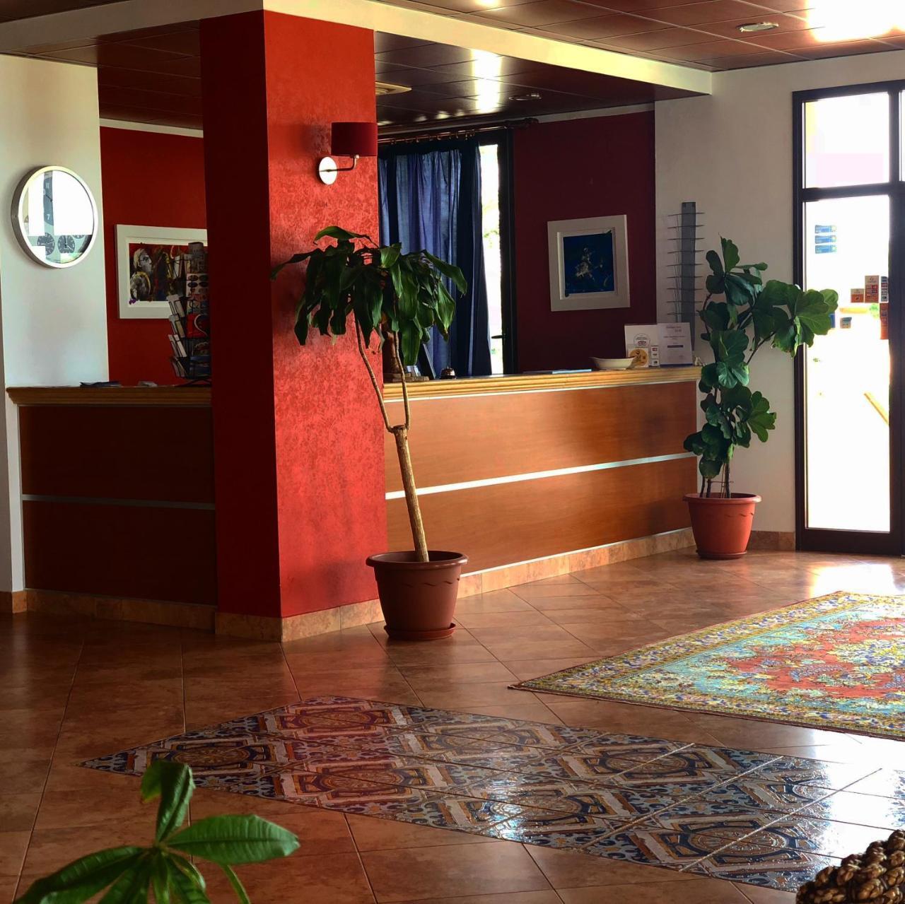 Residence Hotel Antica Perla Сан Леоне Екстериор снимка