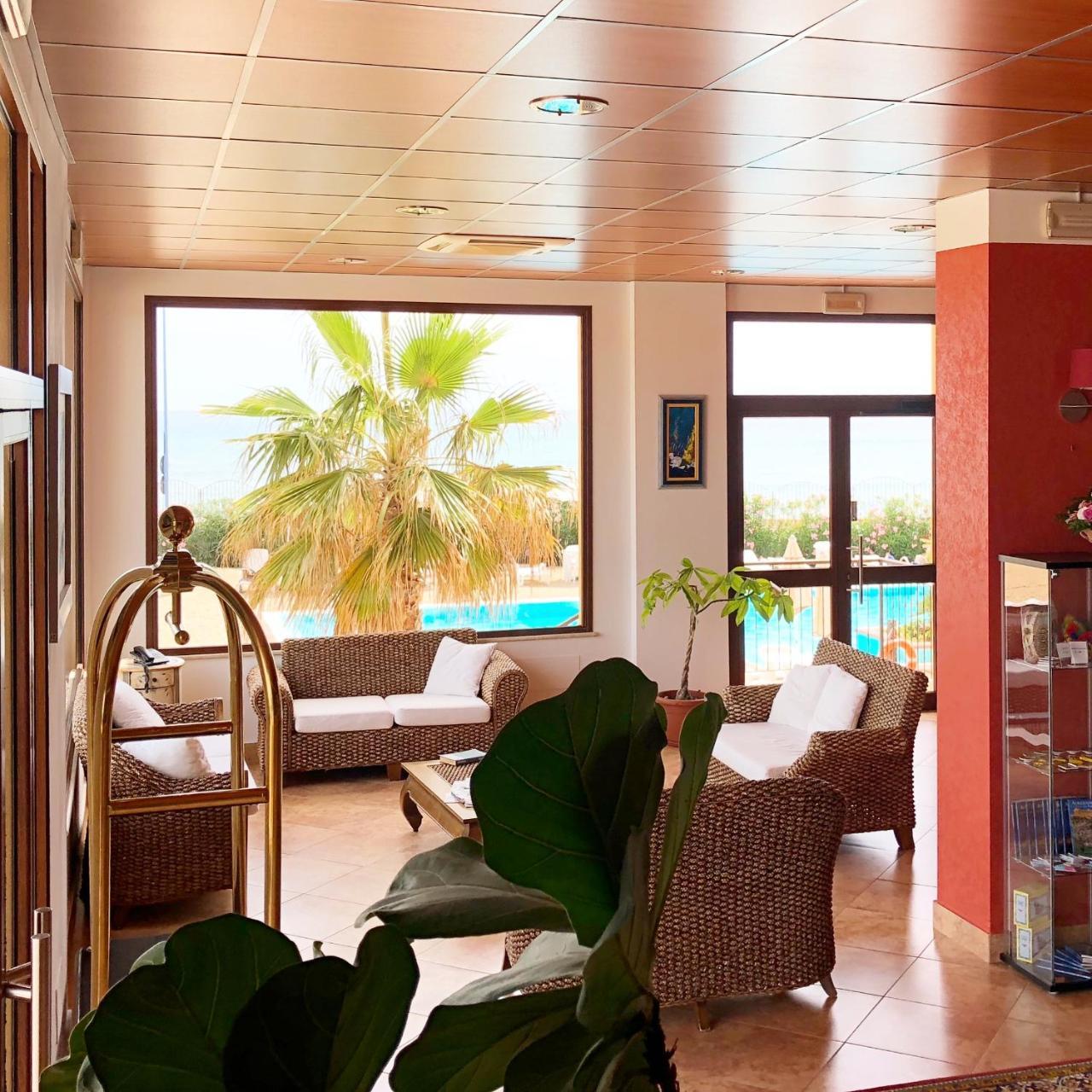 Residence Hotel Antica Perla Сан Леоне Екстериор снимка