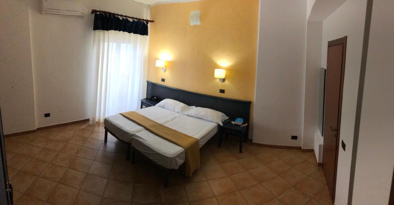 Residence Hotel Antica Perla Сан Леоне Екстериор снимка