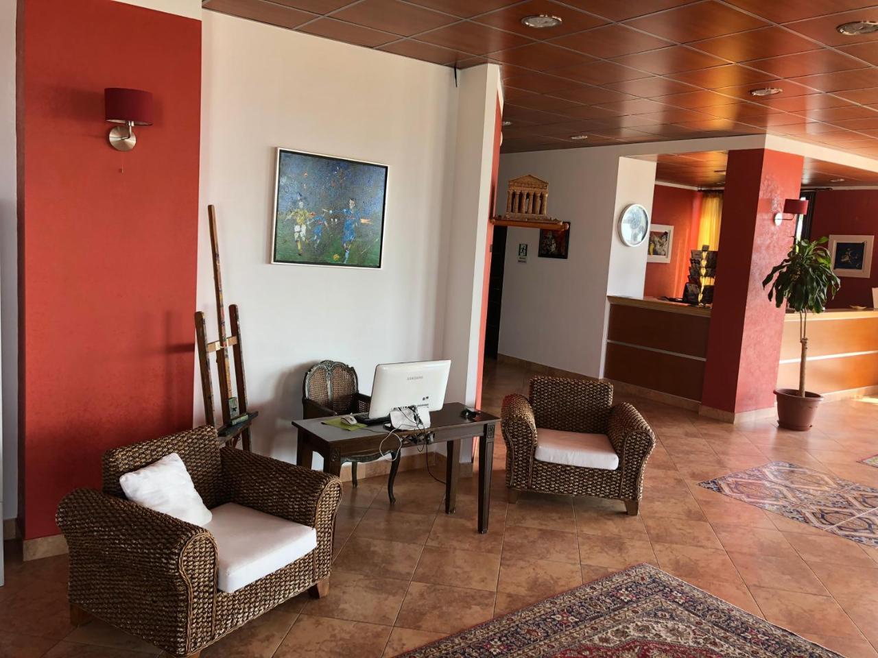 Residence Hotel Antica Perla Сан Леоне Екстериор снимка