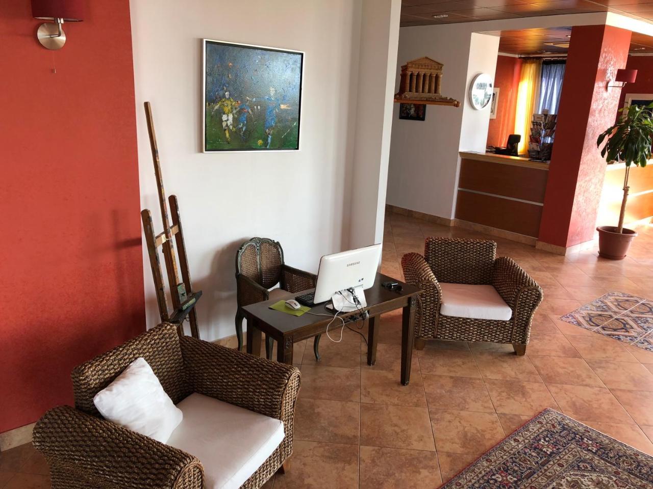 Residence Hotel Antica Perla Сан Леоне Екстериор снимка